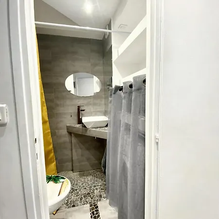 Apartmán Moderne A Cap D'agde - 15 M² - Proche Des Plages *