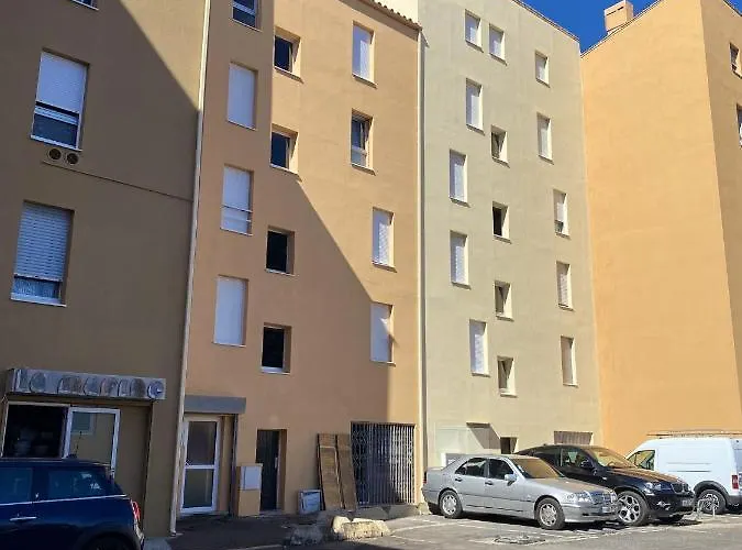 Moderne A Cap D'agde - 15 M² - Proche Des Plages * Agde