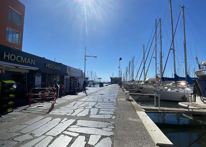 Apartman Moderne A Cap D'agde - 15 M² - Proche Des Plages Agde