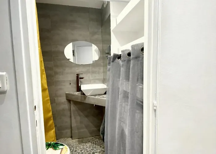 Apartman Moderne A Cap D'agde - 15 M² - Proche Des Plages *