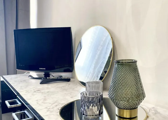 Moderne A Cap D'agde - 15 M² - Proche Des Plages